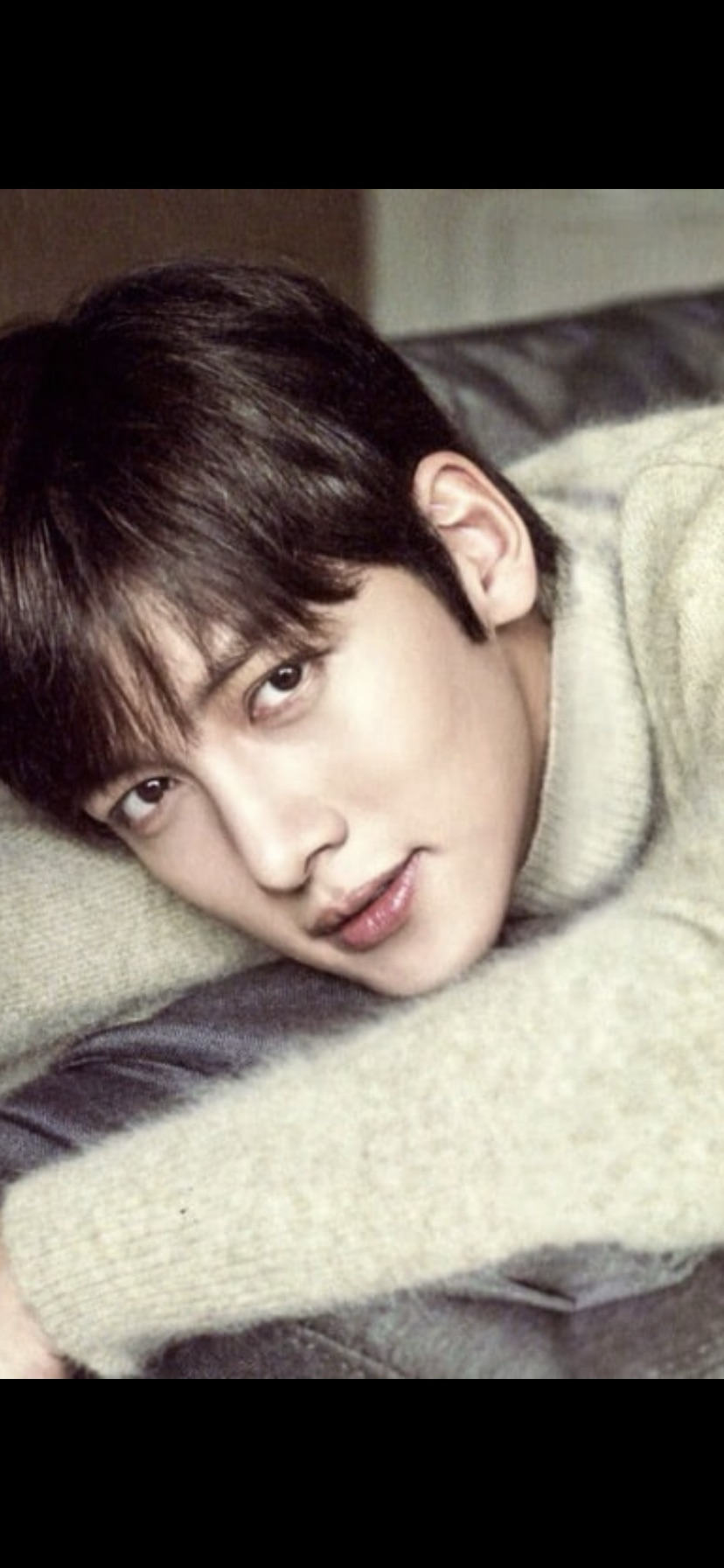 A moment captured by a fan of Ji Changwook