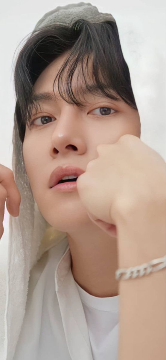 粉丝拍下的池昌旭瞬间