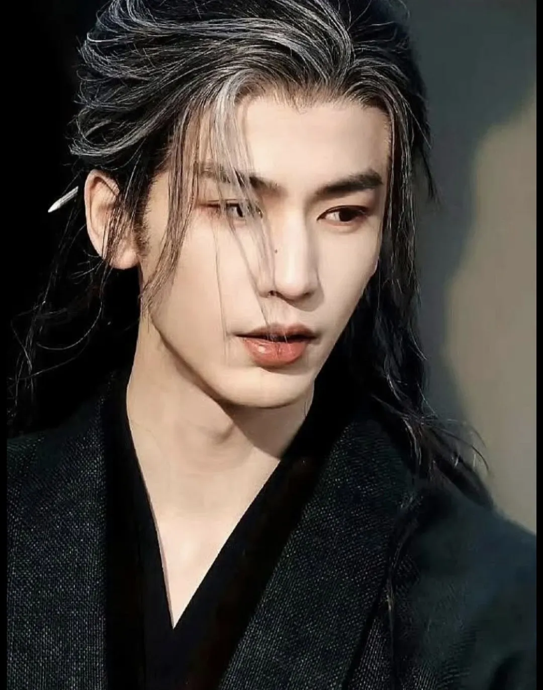 Latest photo of Zhang Linghe