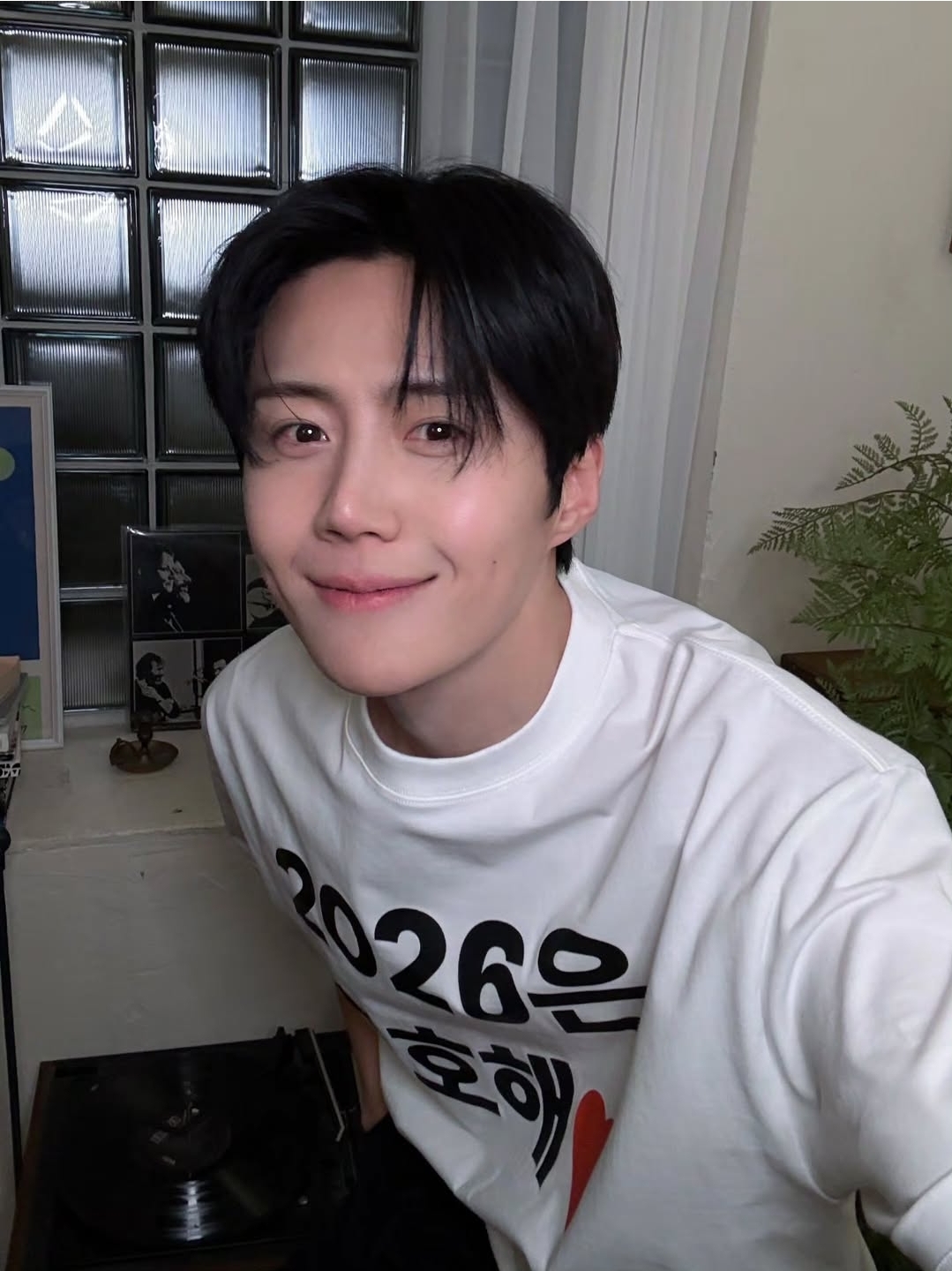 Recent activity shot of Kim Seonho