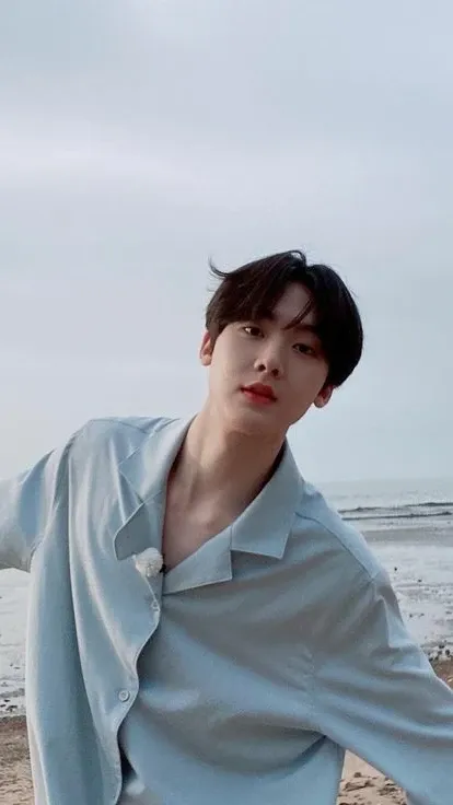 Emotional wallpaper shared by fans for Yoon Sanha