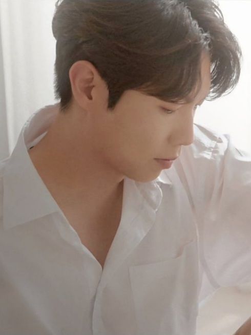 A moment captured by a fan of Son Taejin