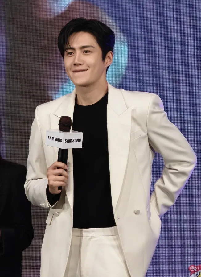 Latest photo of Kim Seonho