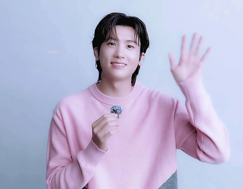 Behind-the-scenes cut of Park Hyungsik