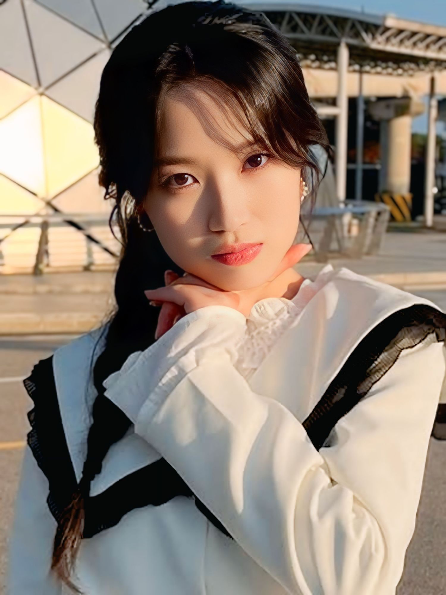 Recent activity shot of Kim Hyeyoon