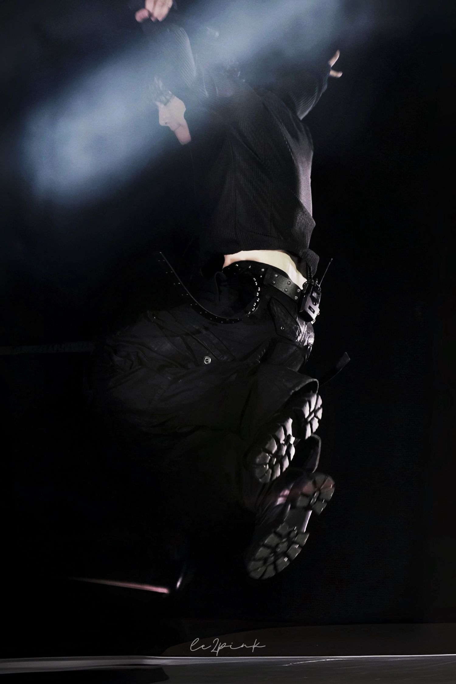 イ・ジュノの最近の活動ショット