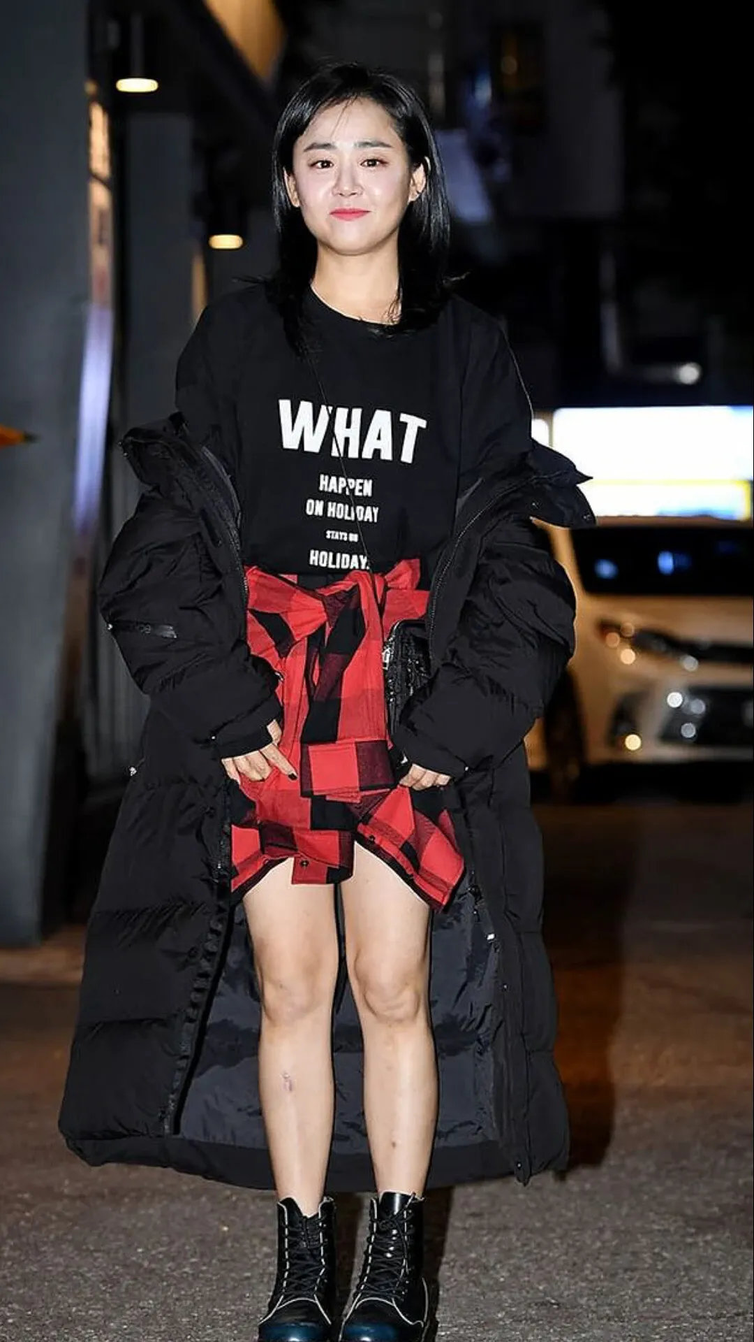 Behind-the-scenes cut of Moon Geunyoung