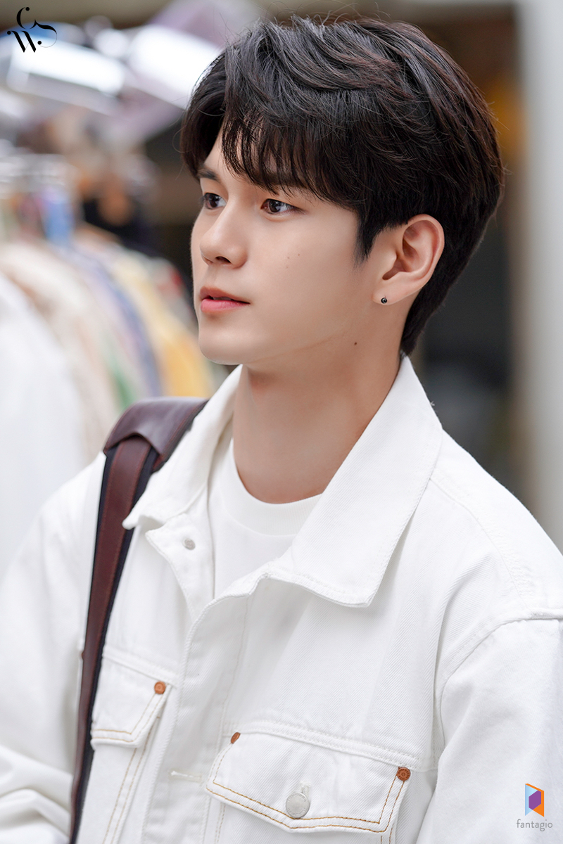 Cuplikan di balik layar dari Ong Seongwu