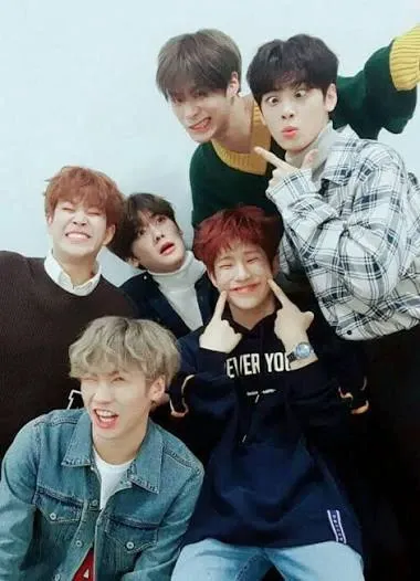 Recent activity shot of Cha Eunwoo