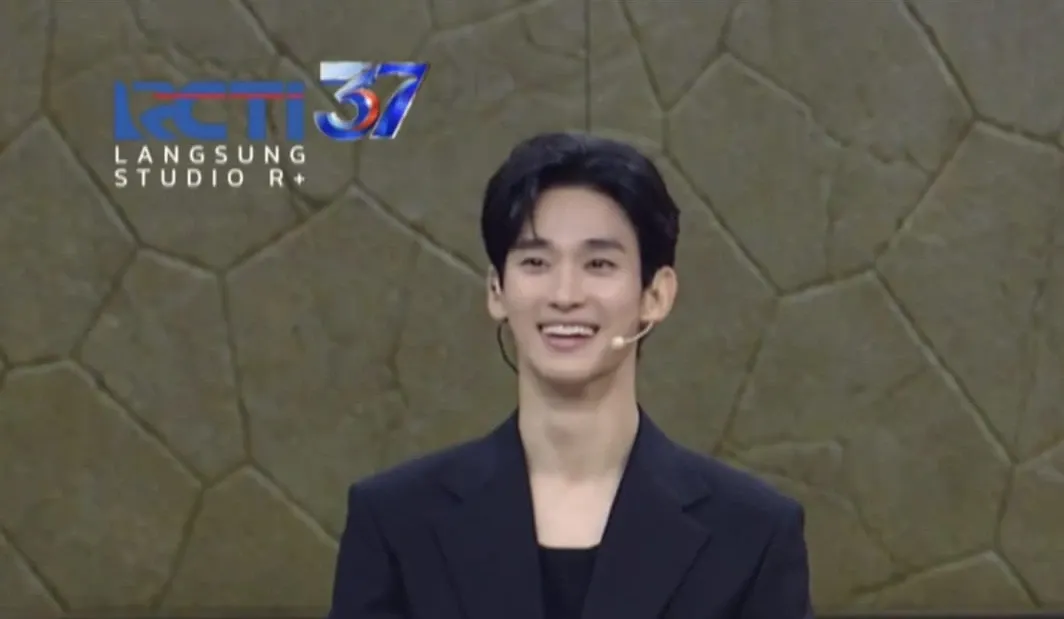 Behind-the-scenes cut of Kim Soohyun