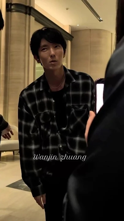 Foto terbaru dari Lee Joongi