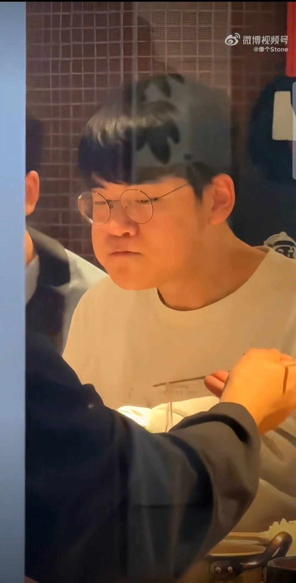 Gumayusi background image recommended by Choeaedol Celeb fandom