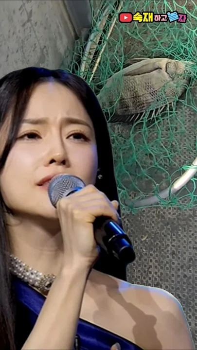 Kim Taeyeon background image recommended by Choeaedol Celeb fandom