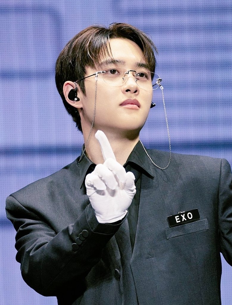 粉絲拍下的都暻秀 (D.O.)瞬間