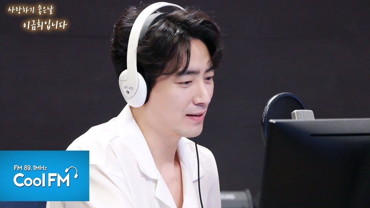 Behind-the-scenes cut of Lee Joonhyuk