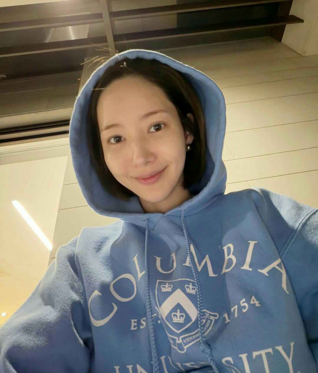 Latest photo of Park Minyoung