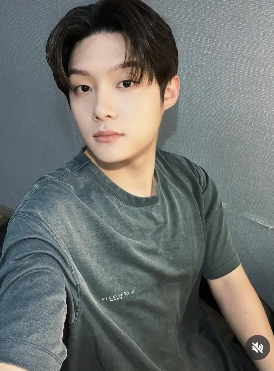 Behind-the-scenes cut of Choi Jaemyeong