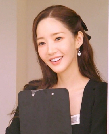 Recent activity shot of Park Minyoung