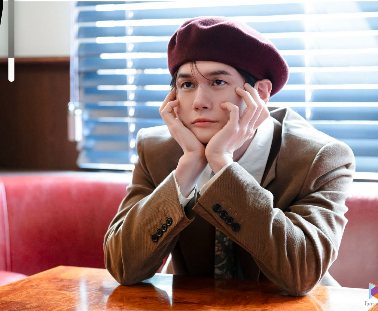 粉丝拍下的邕圣祐瞬间