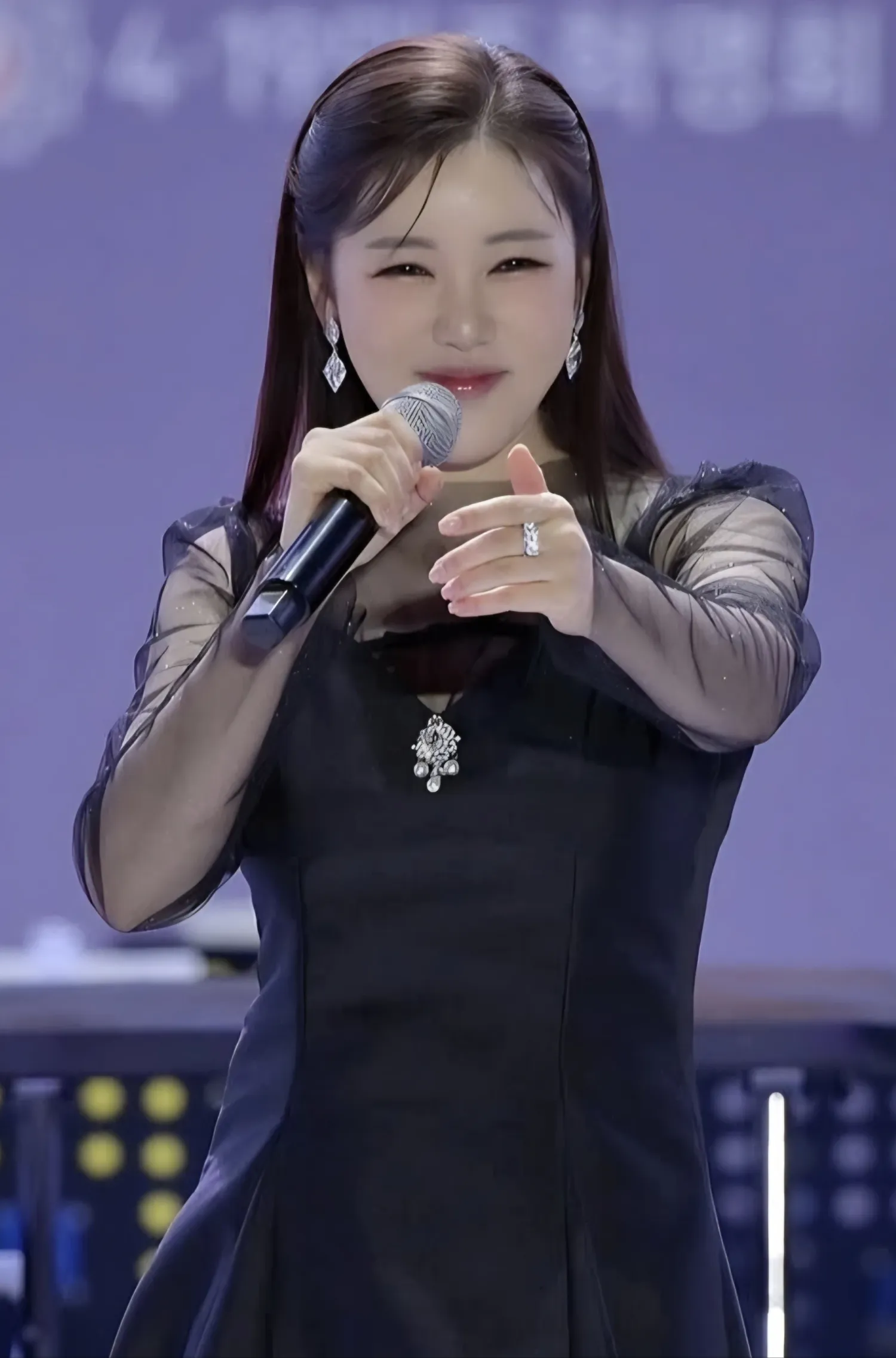 宋歌人的最新照片