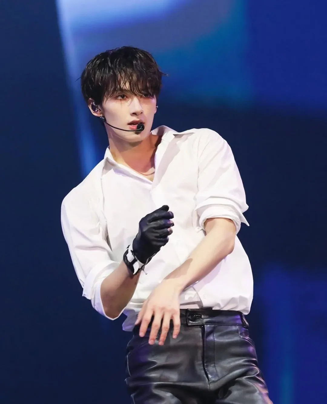 Behind-the-scenes cut of Wen Junhui