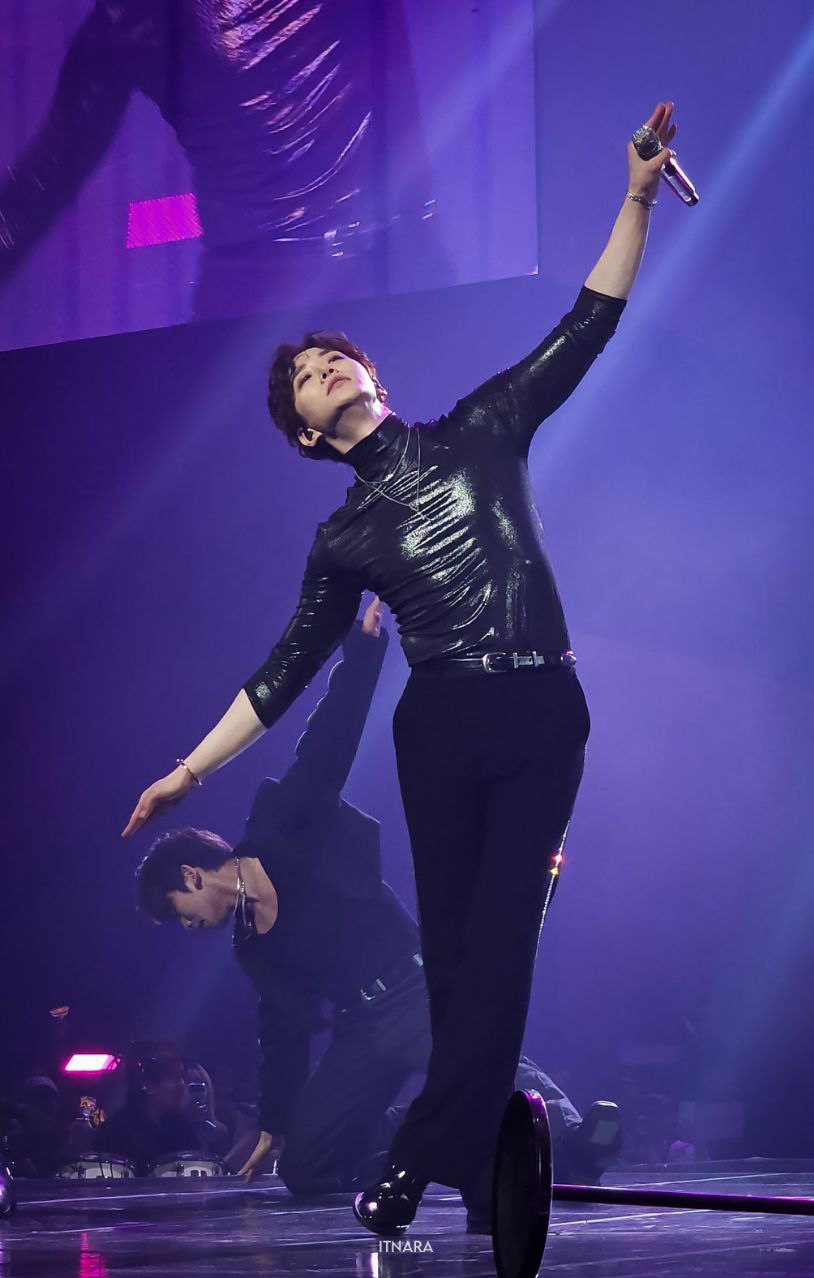 Cuplikan di balik layar dari Lee Junho