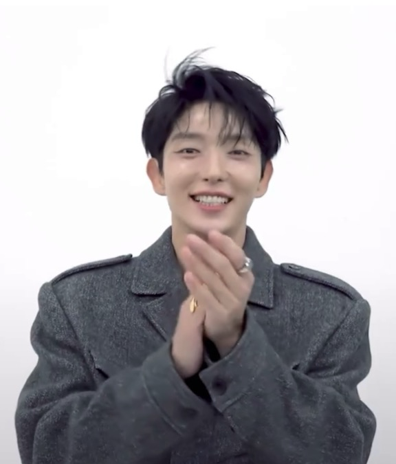 Behind-the-scenes cut of Lee Joongi