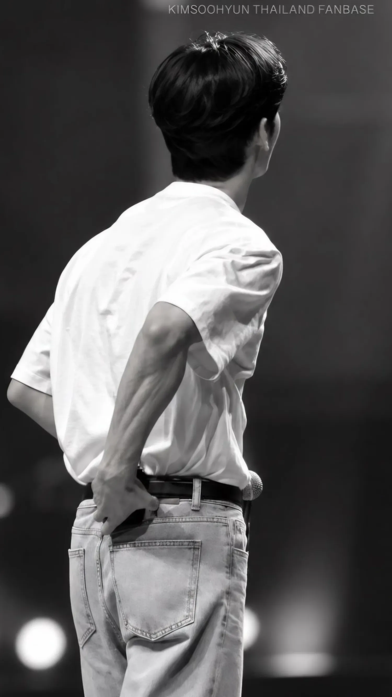 Behind-the-scenes cut of Kim Soohyun