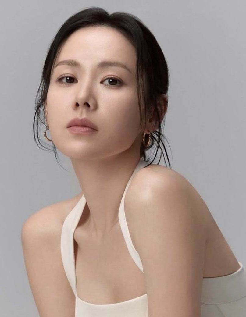 孙艺珍的最新照片