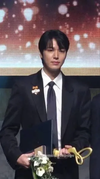이민호의 비하인드 컷