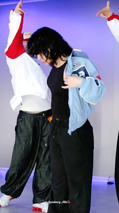 Today's popular wallpaper in Aiki community