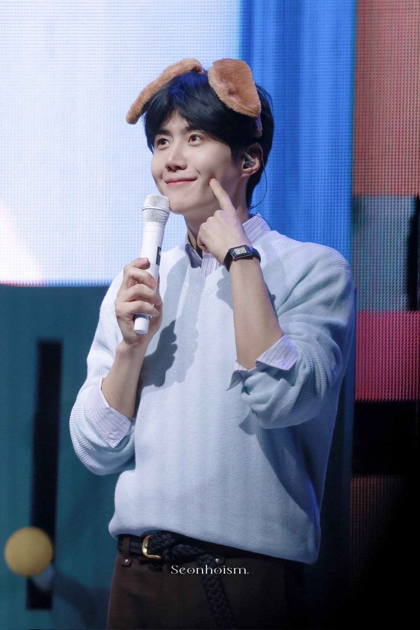 Latest photo of Kim Seonho