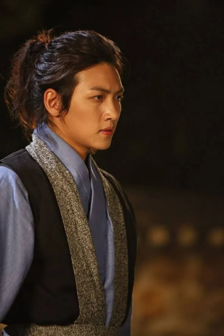 지창욱의 비하인드 컷