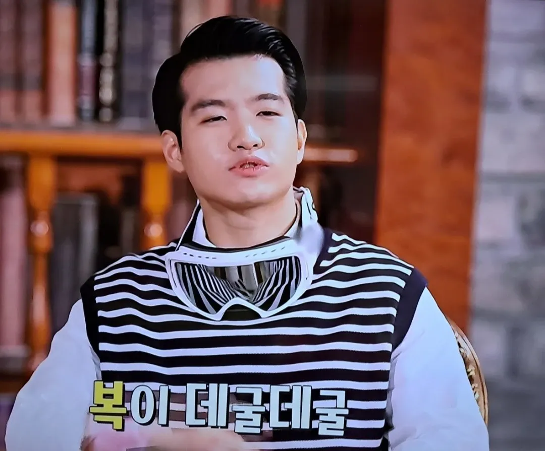 粉丝拍下的赵明燮瞬间