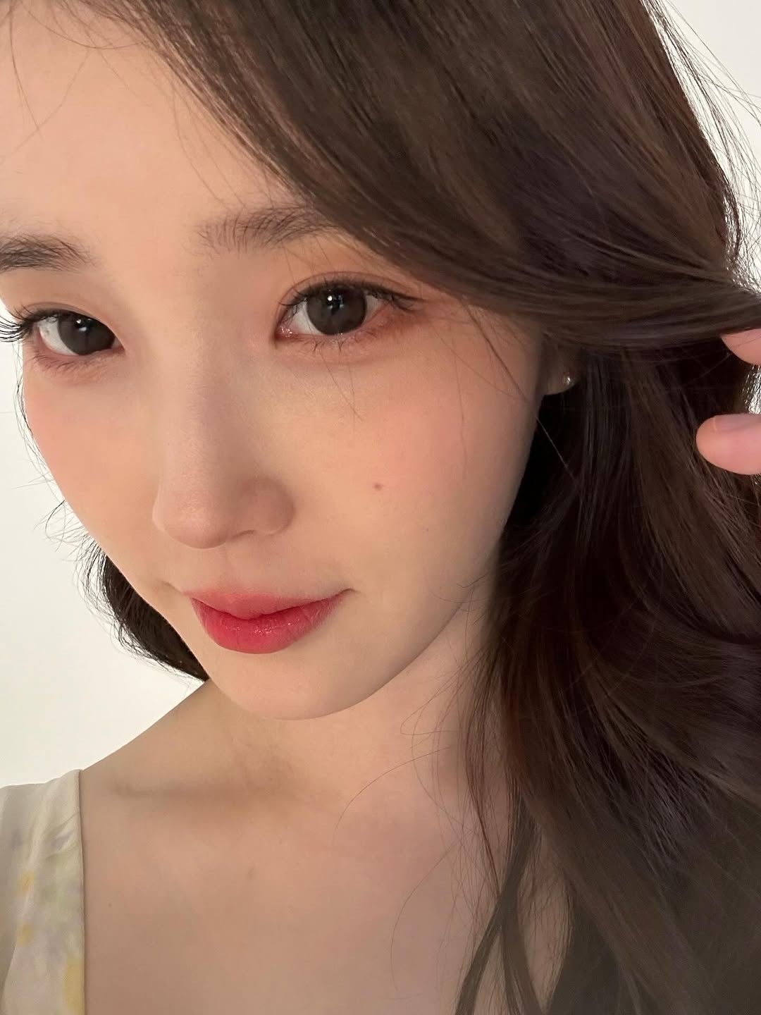 A moment captured by a fan of IU