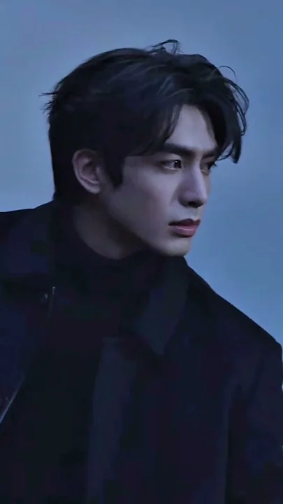 宋威龙粉丝亲手制作的特别壁纸