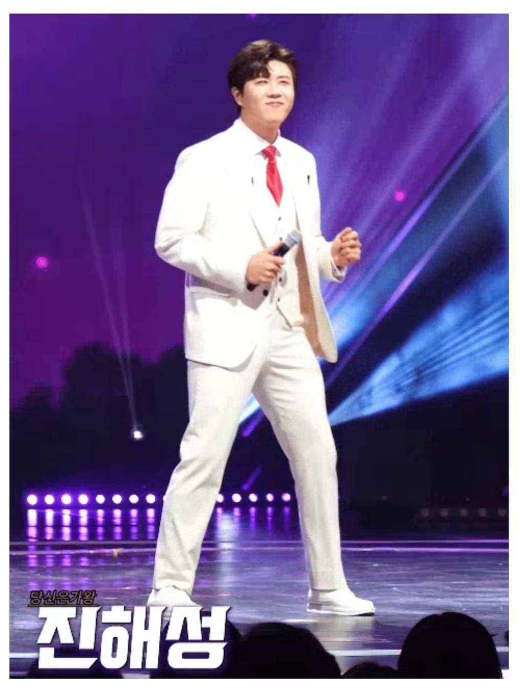 Behind-the-scenes cut of Jin Haesung