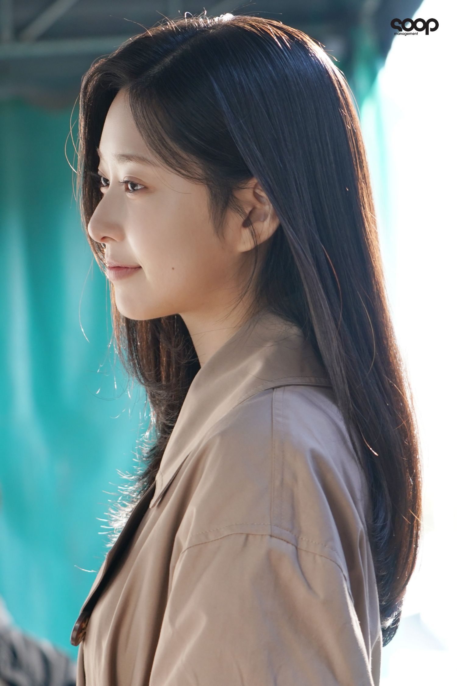 Behind-the-scenes cut of Kim Minju