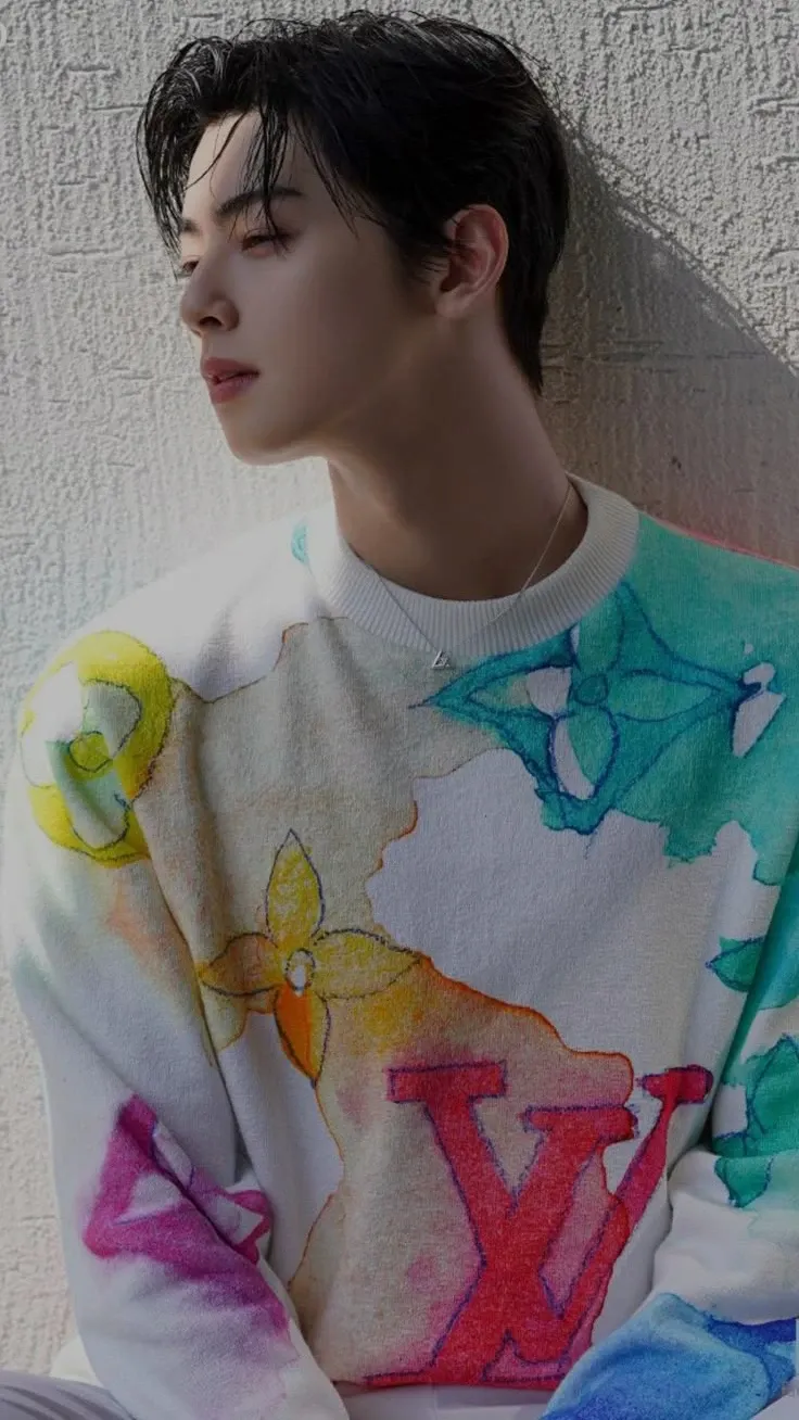 A moment captured by a fan of Cha Eunwoo