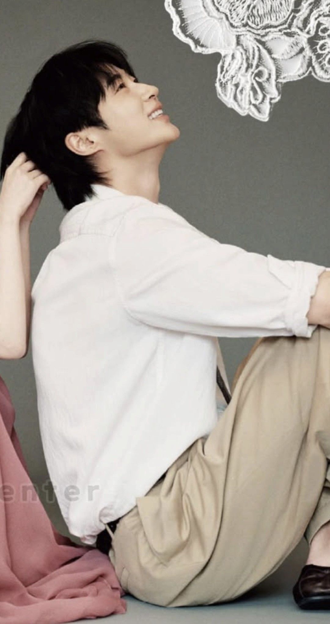 Behind-the-scenes cut of Byeon Wooseok