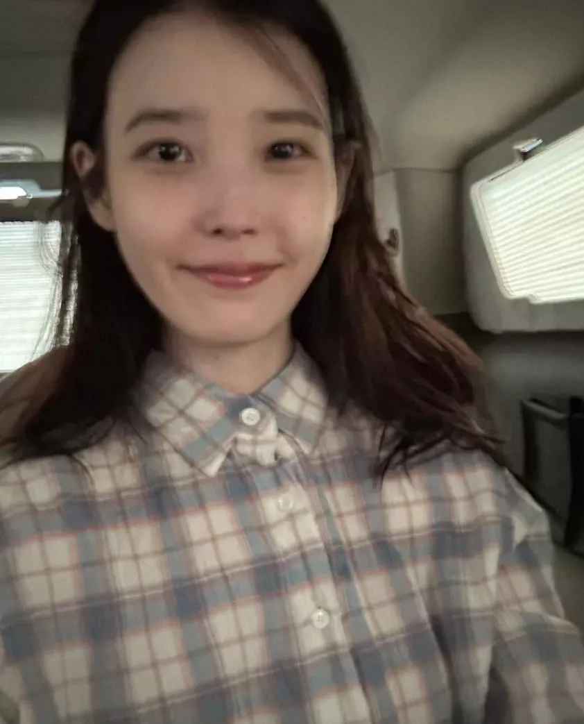 Recent activity shot of IU