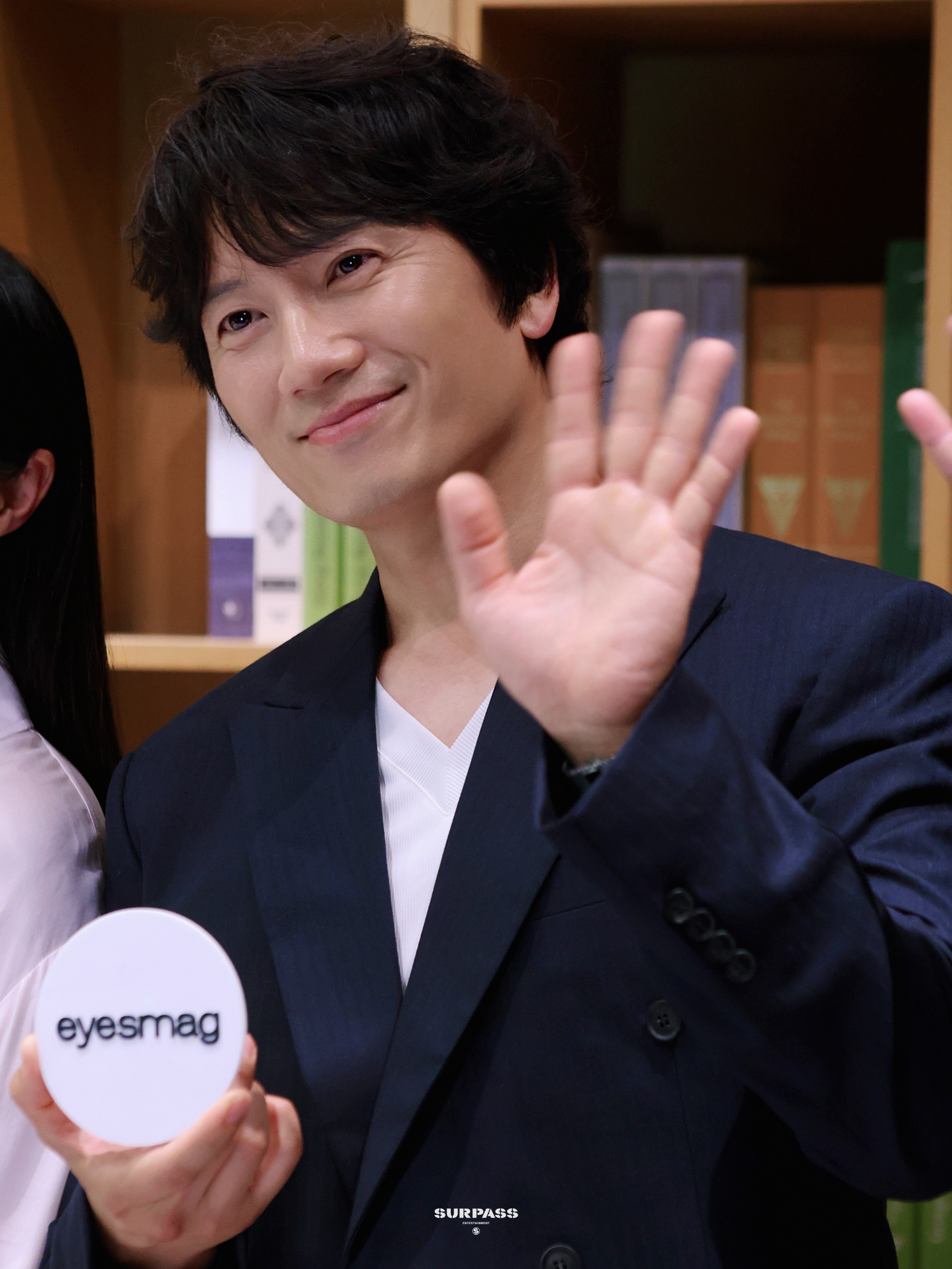 Latest photo of Ji Sung