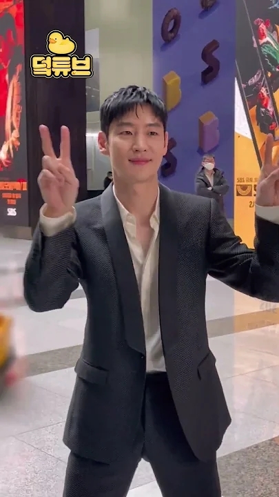 Cuplikan di balik layar dari Lee Jaehoon