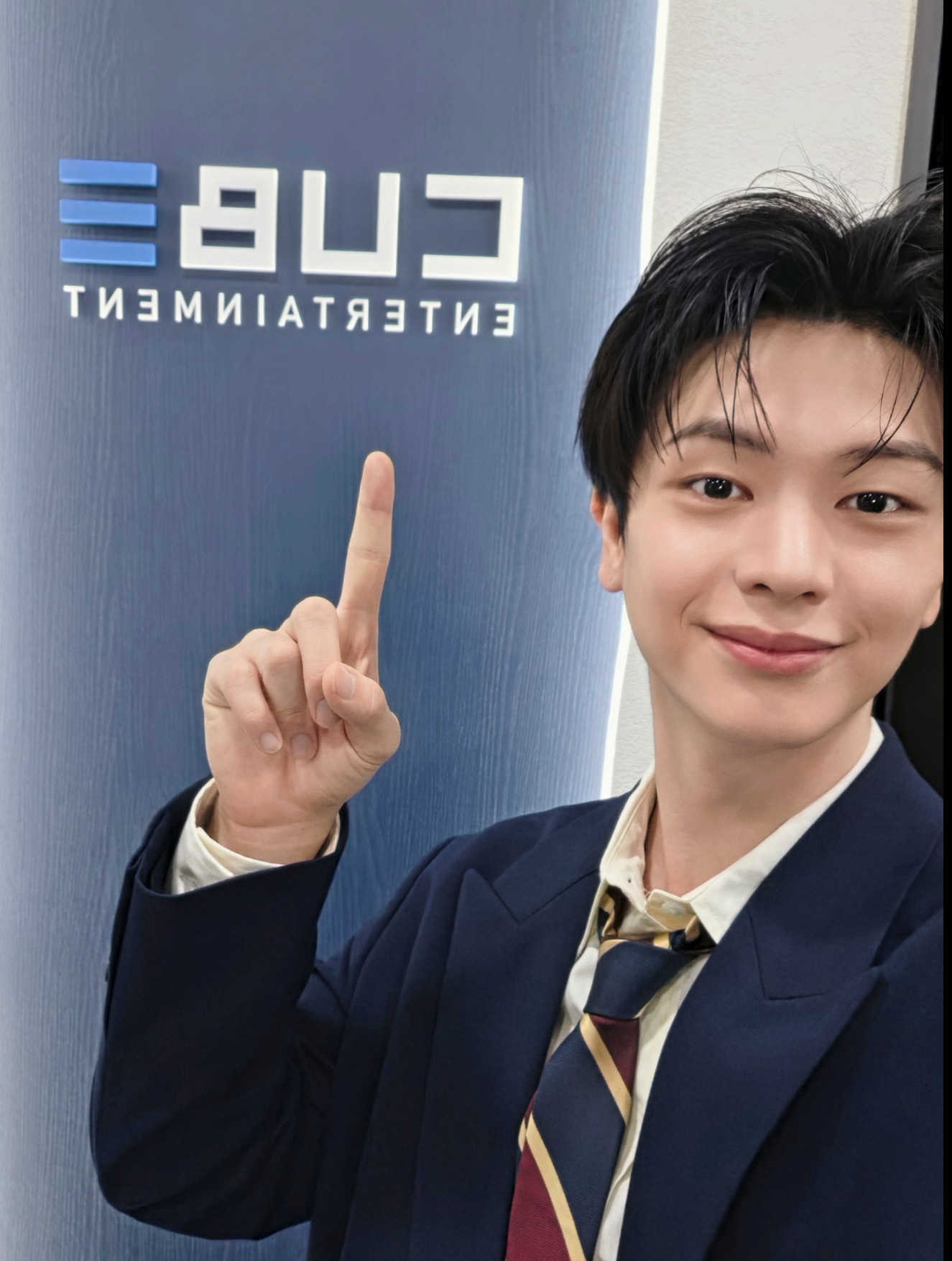 Recent activity shot of Yook Sungjae