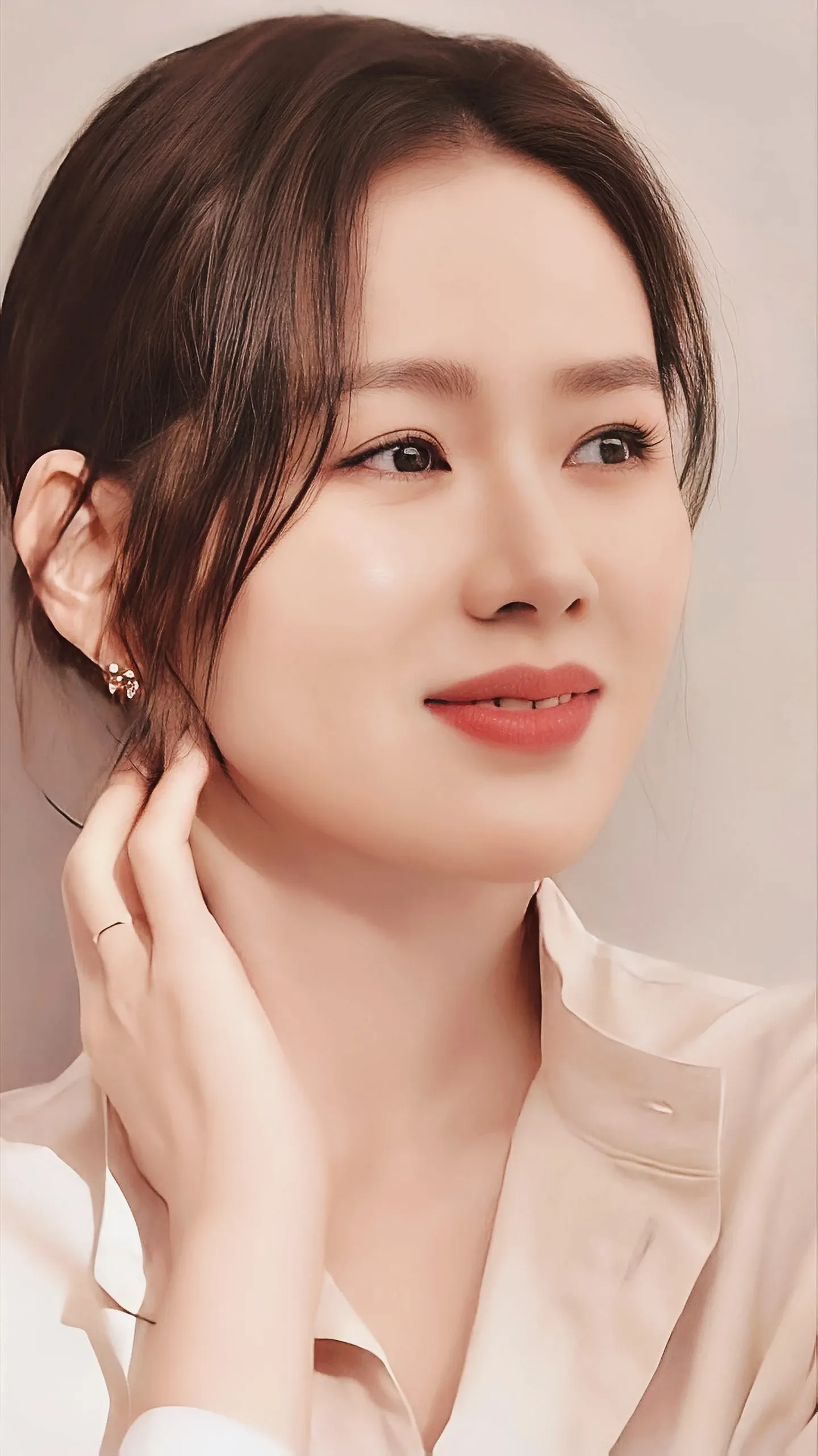 손예진 최근 활동샷