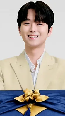 Recent activity shot of Lee Chanwon