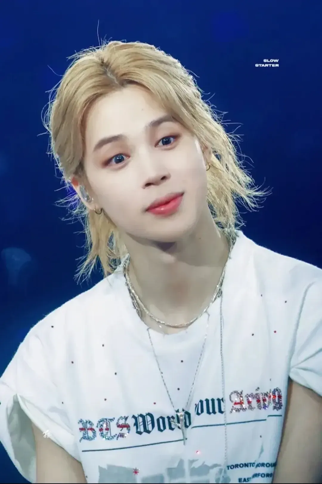 Behind-the-scenes cut of Ha Jimin