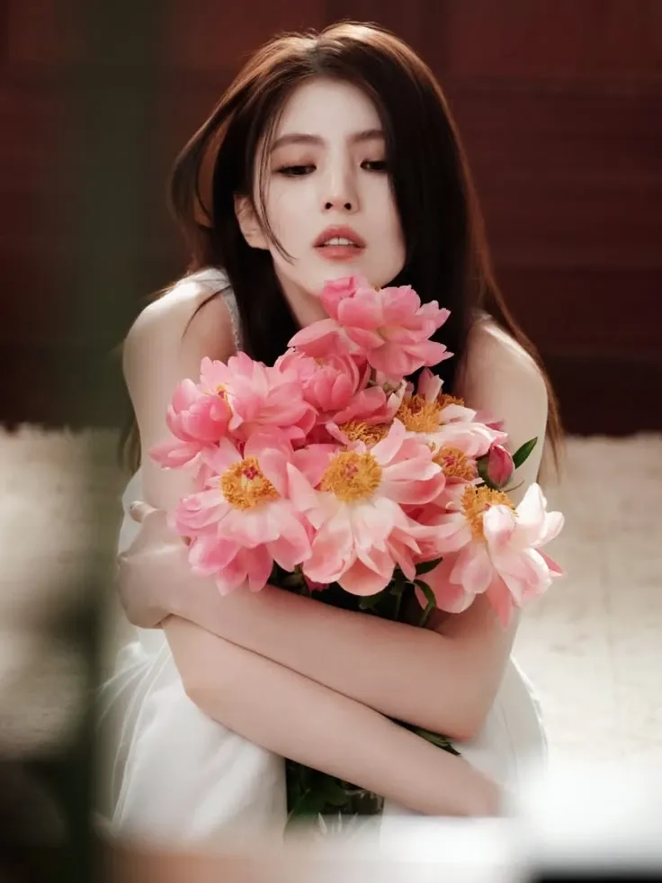 Recent activity shot of Han Sohee