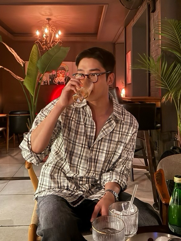 Foto terbaru dari Rowoon