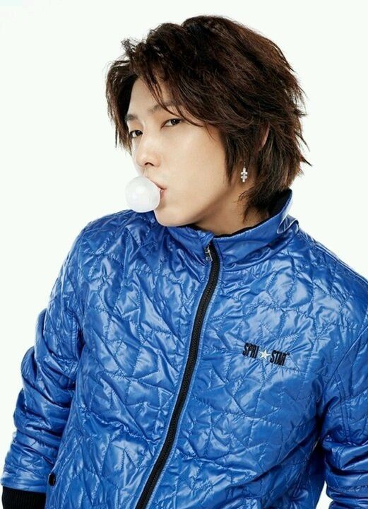 A moment captured by a fan of Lee Joongi